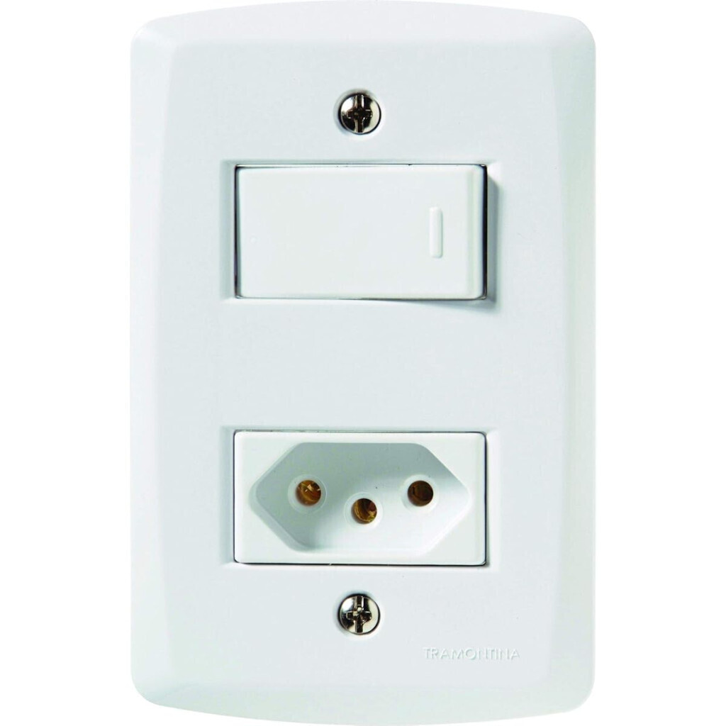 Cj Interruptor Simples com Tomada 10a 4x2 - Tramontina Lux2 - Tlx57145/064br